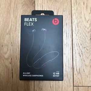 Beats by Dr. Dre Flex Wirelese in Black NEW